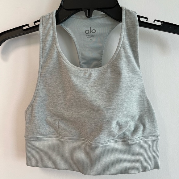 ALO Yoga Other - EUC ALO Yoga Ribbed Band Sports Bra - size XS